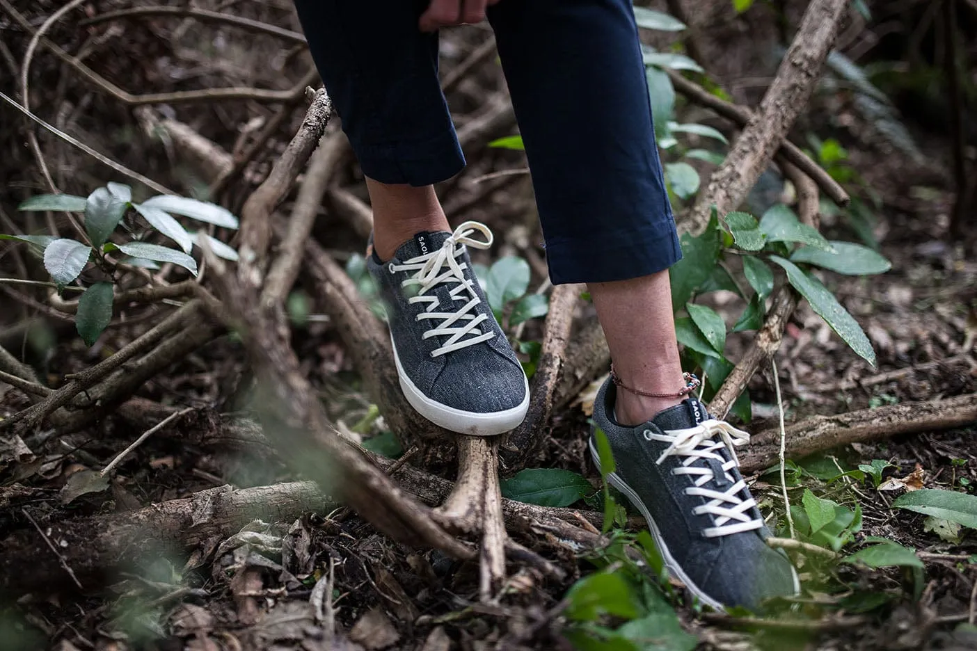 Cannon Women's Recycled Canvas Sneakers | Dark Grey