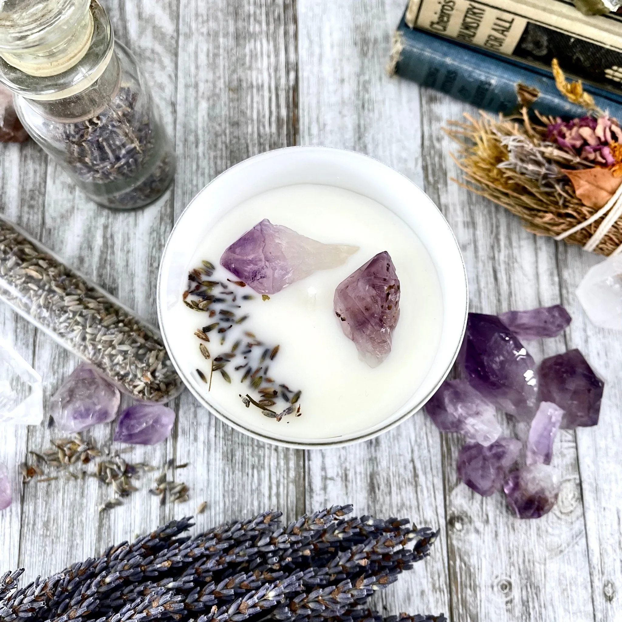 French Lavender Candle with Raw Amethyst and Lavender - Moss & Moon Apothecary Luxury Soy Crystal Candle