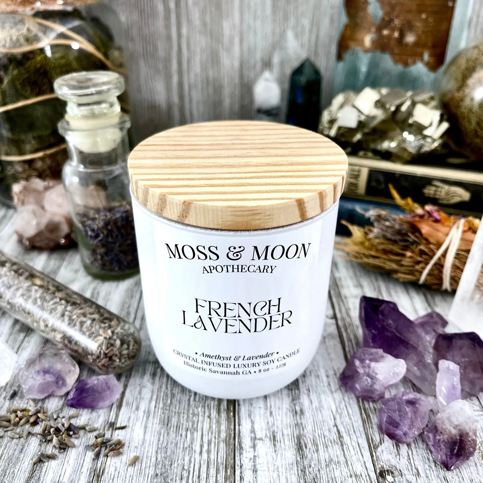 French Lavender Candle with Raw Amethyst and Lavender - Moss & Moon Apothecary Luxury Soy Crystal Candle