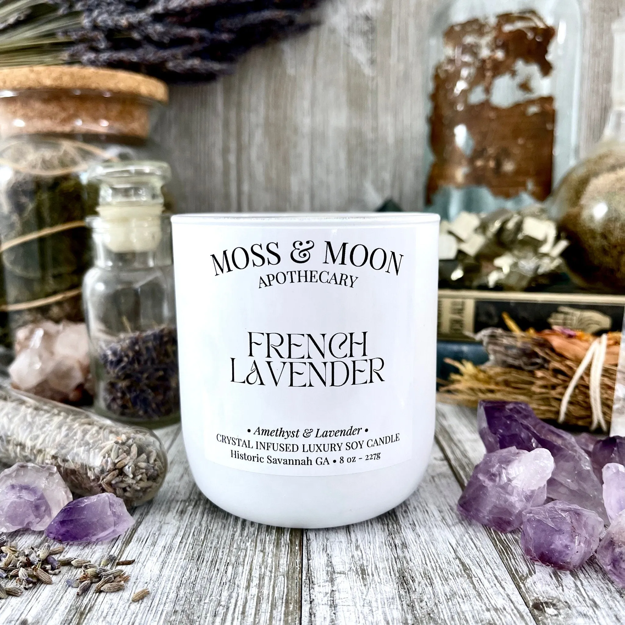 French Lavender Candle with Raw Amethyst and Lavender - Moss & Moon Apothecary Luxury Soy Crystal Candle