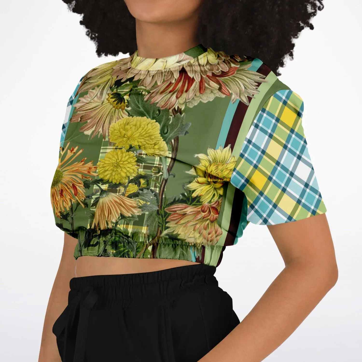 Green Caravan Plaid Short Sleeve Cropped Eco-Poly Sweater