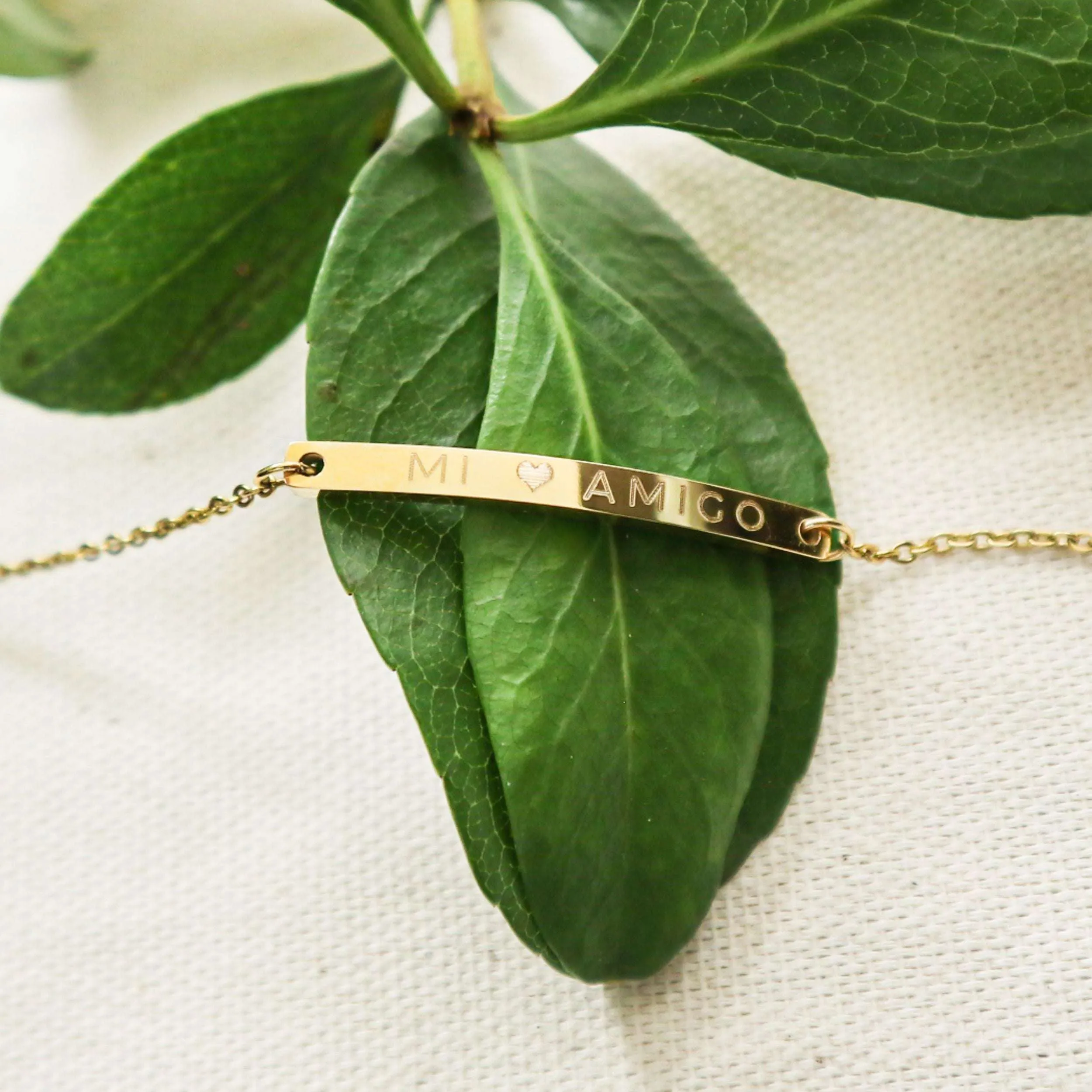 LAYLA - ENGRAVED BRACELET