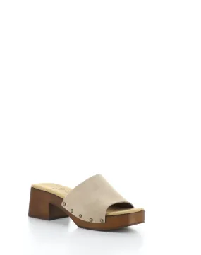 MARLY SAND Slip-on Sandals