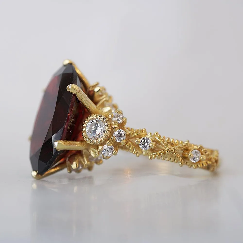 Oval Garnet Queen Victoria Diamond Ring in 14K and 18K Gold