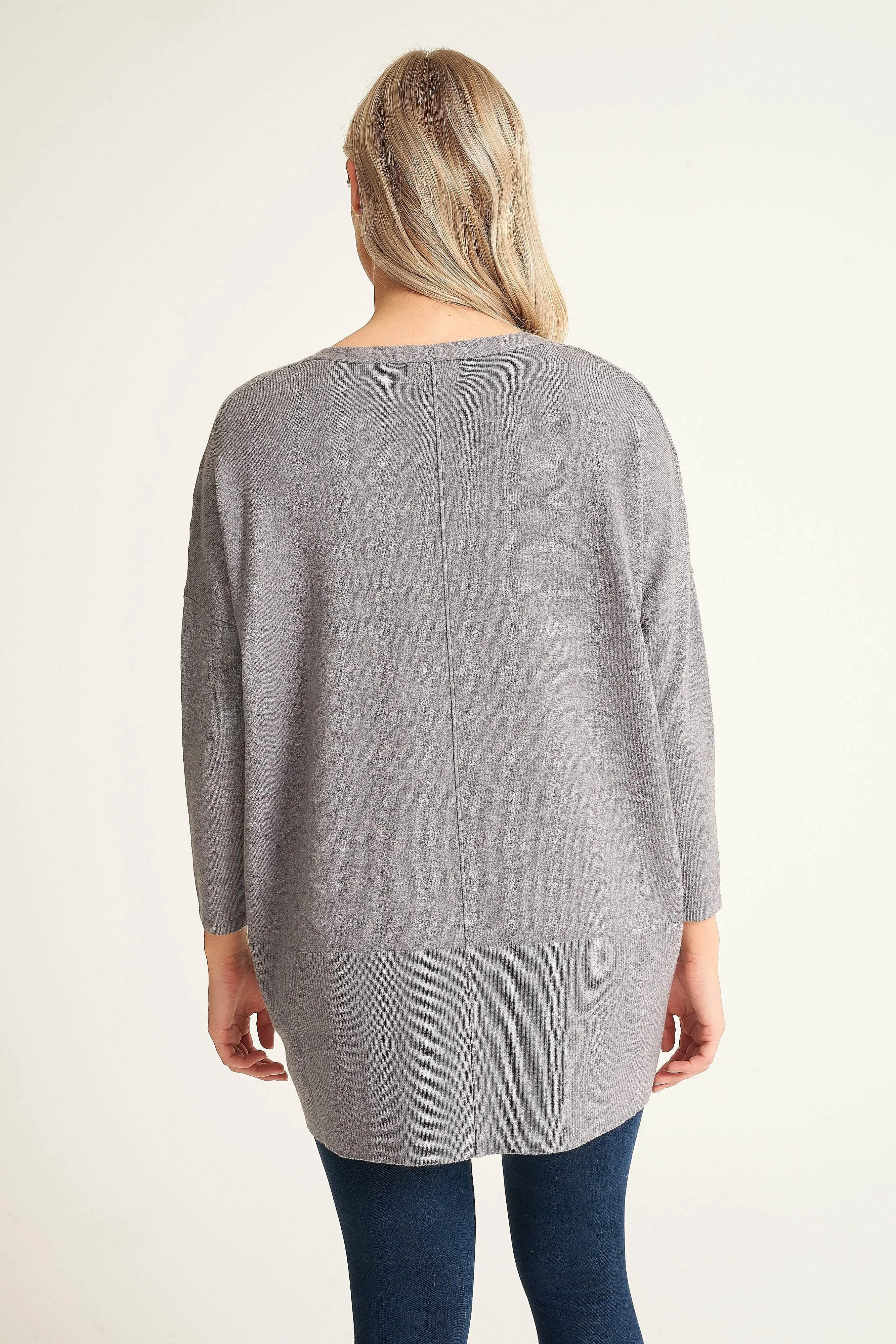 Saloos Oversized V-Neck Jumper