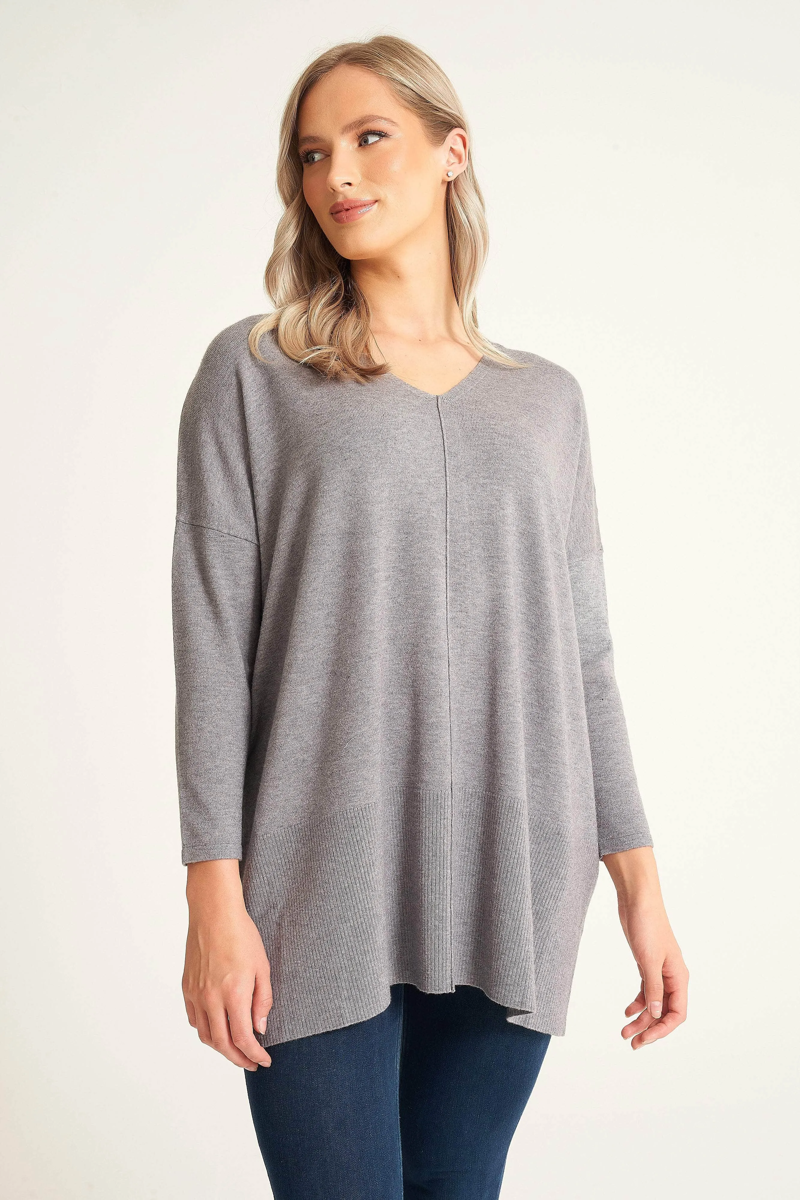 Saloos Oversized V-Neck Jumper